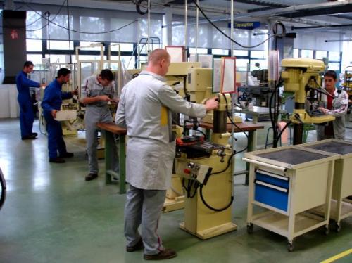 Retoucher une pi�ce m�canique