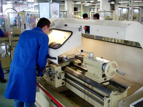 Retoucher une pi�cem�canique